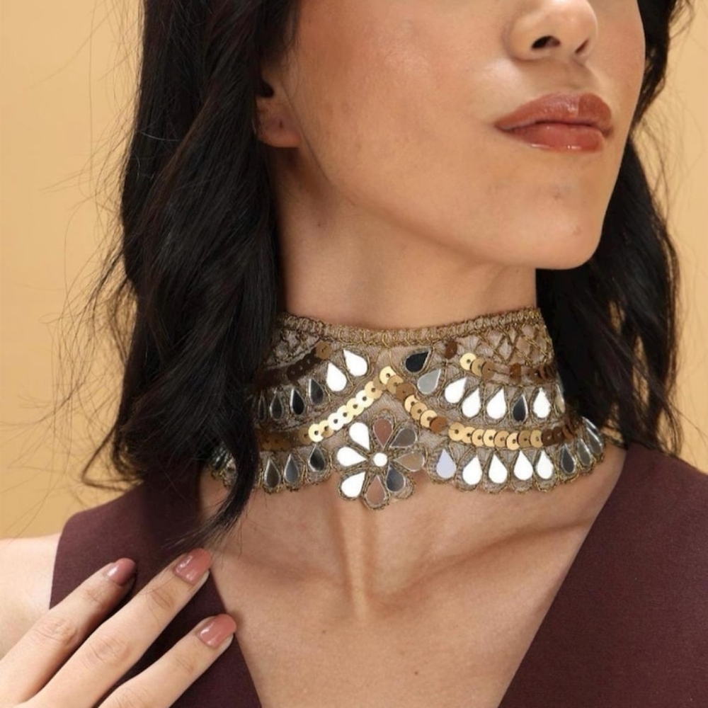 New Handmade Mirror Embroidered Floral Choker Gold Storm Choker - Picture 4 of 10